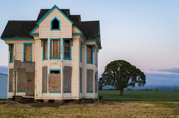 Photo of Benefits of Moving into a Fixer-Upper